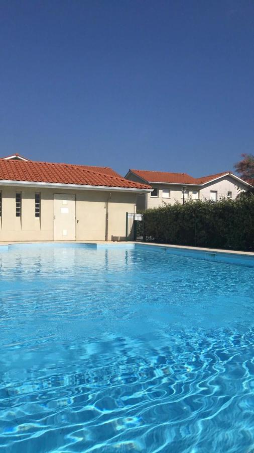 Appartement T2, Bord De Et Piscine
